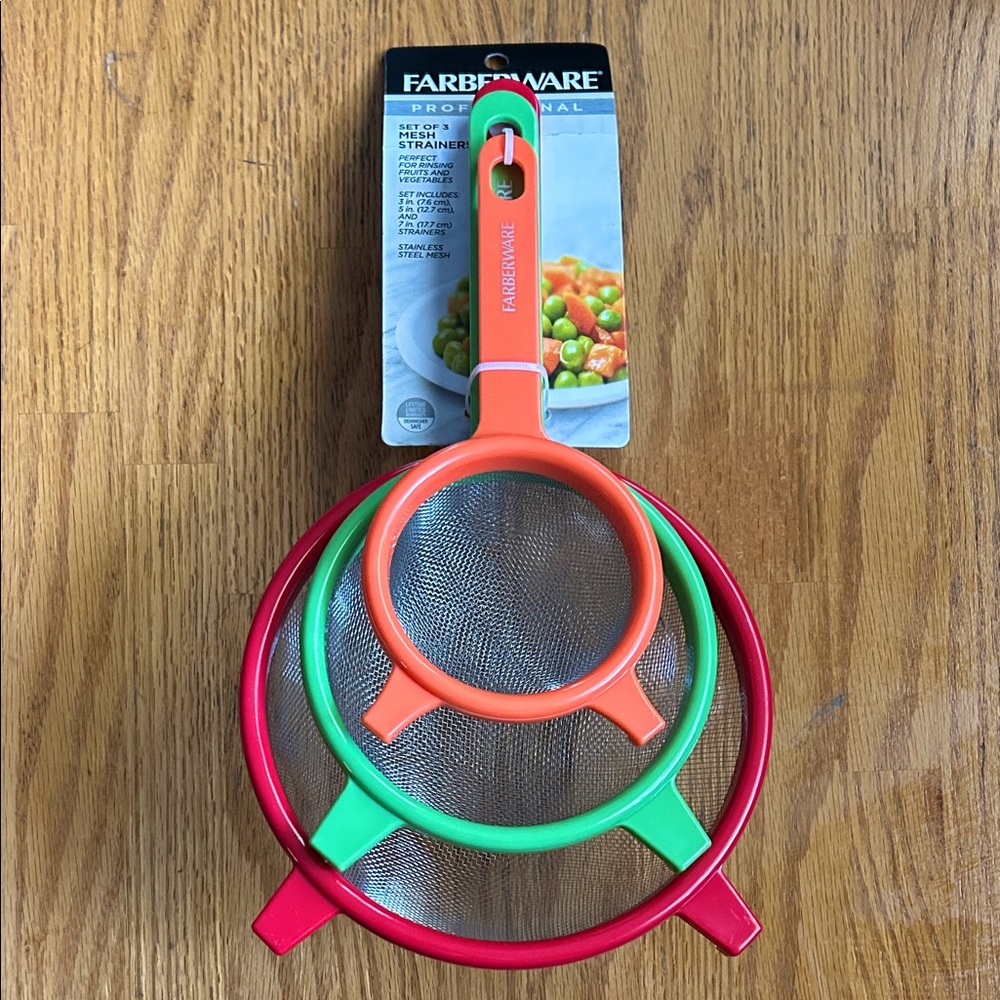Farberware Set of 3 Mesh Strainers - Red, Green, Orange